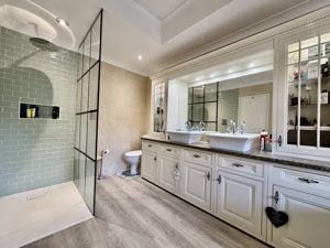 Photo 12- click for photo gallery